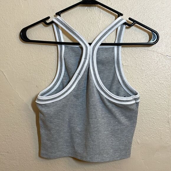 Forever 21 Super-Cropped Racerback Tank Top size Medium - Picture 4 of 7